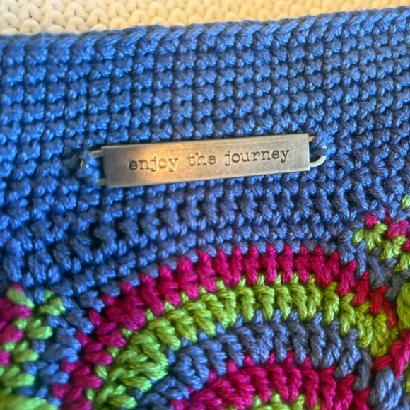 💙Handknit Multicolor Crochet Crossbody Bag Handmade in Vancouver Island - Picture 11 of 13